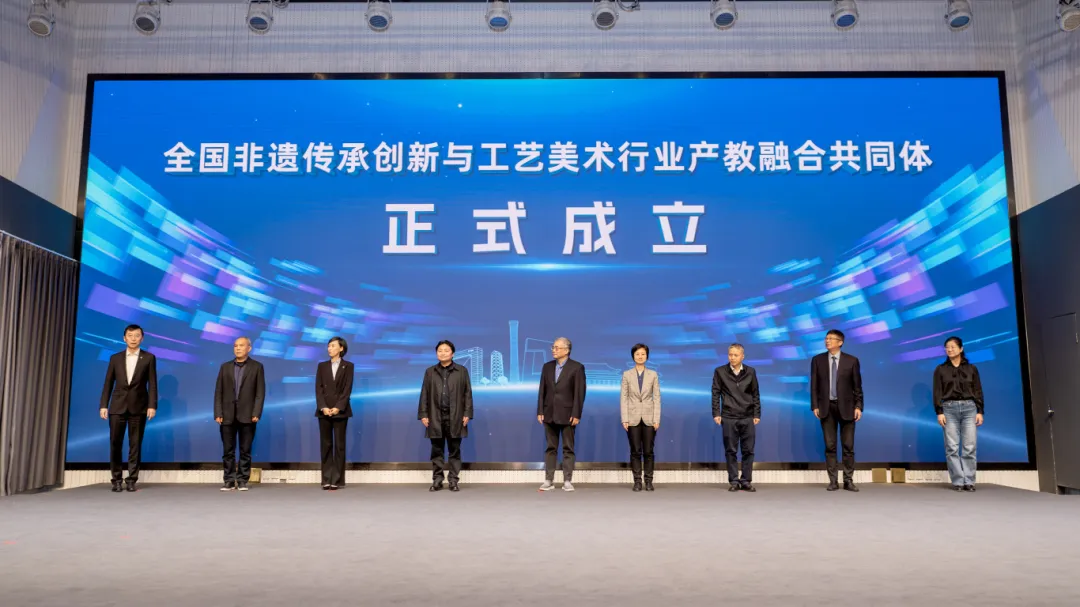 38332185847246a6bc79cc013abbe8b7