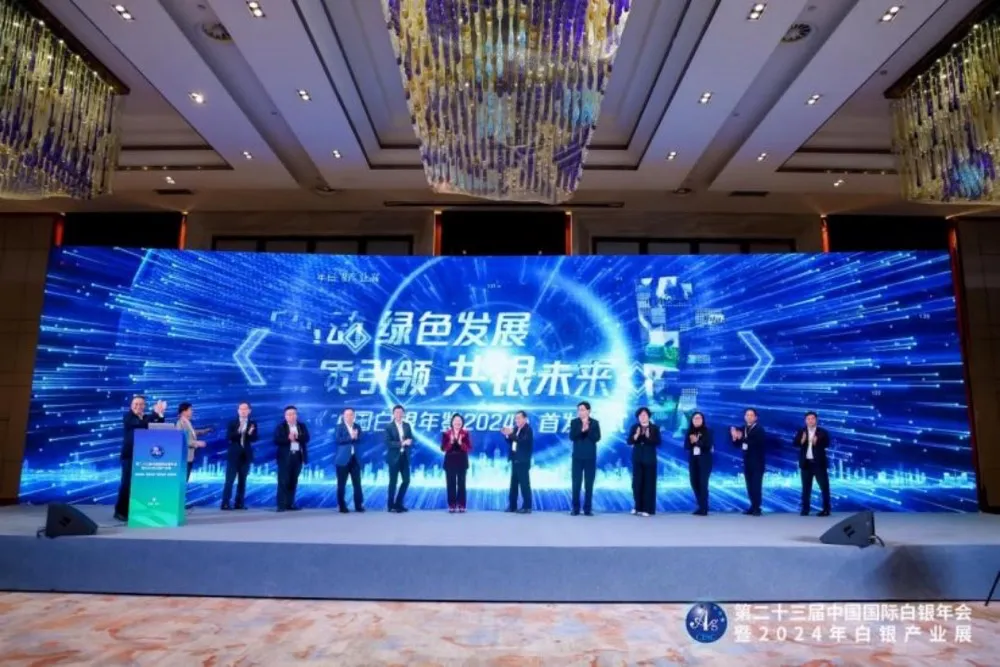 4022f826be5d4dc38adf2f6001b9dee6